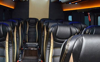 Vehículos de Ronda Transfer Tours